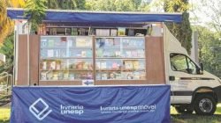 A loja móvel oferece descontos de 30% nos livros da Editora Unesp e 10% nos das demais editoras, até a próxima sexta-feira (11)