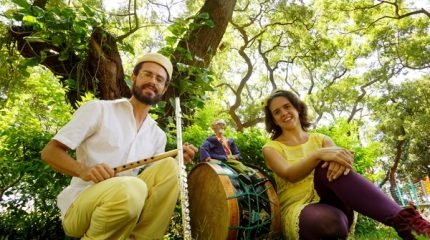 Mirna Rolim e Bruno Dutra formam a Cia Benedita na Estrada e percorrem o país com espetáculos