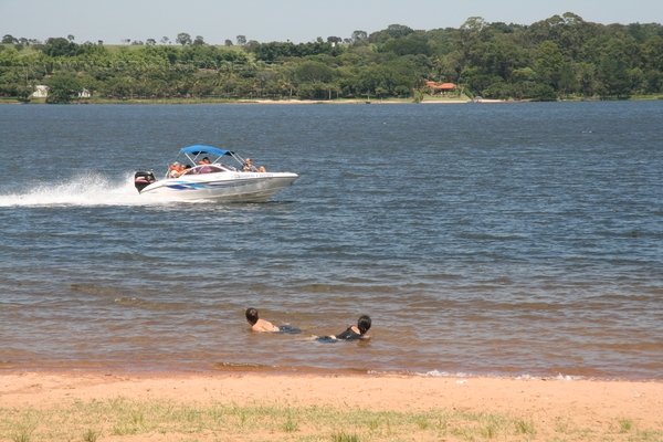 Na Represa do Broa, local bastante frequentado por turistas da região, estarão disponíveis seis salva-vidas neste domingo de Ano Novo