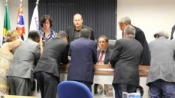 Presidente da Câmara Municipal, João Zaine (PMDB) informa que a quantidade de funcionários exonerados será divulgada no dia 20