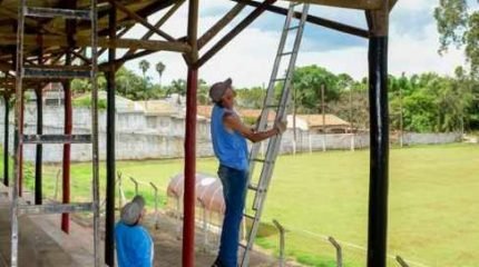 Este é o sétimo campo em que a prefeitura de Rio Claro providencia melhorias como forma de ampliar o incentivo ao futebol amador