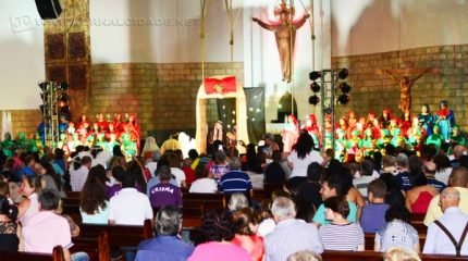 A abertura do Natal Luz 2016 da prefeitura municipal de Rio Claro aconteceu na Igreja Bom Jesus, localizada na Avenida da Saudade, no último fim de semana