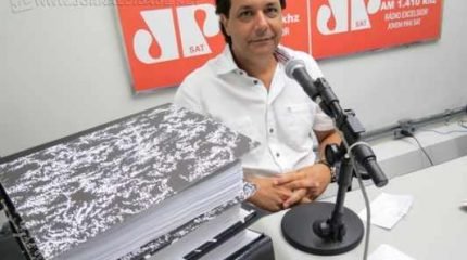 O prefeito reeleito de Santa Gertrudes, Rogério Pascon (PTB), reclamou do excesso de atestados médicos concedidos este ano na cidade