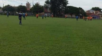 PREPARAÇÃO: na última sexta-feira (23), os garotos venceram um jogo-treino contra o XV de Piracicaba por 4X1 na Lagoa Seca