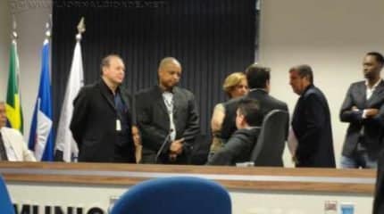 Projeto de lei completar entrou em votação na sessão de quinta-feira (5), mas a maioria votou por adiar o projeto em quinze dias