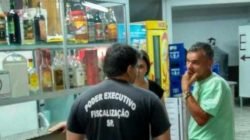 Equipe da fiscalização fechou comércios na sexta-feira, dia 27