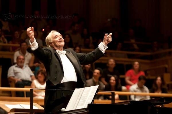 João Carlos Martins destaca momentos importantes e o trabalho da Fundação Bachiana