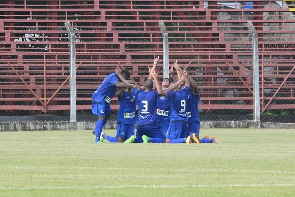 É COMEMORAÇÃO!: o Rio Claro Futebol Clube estreou com o pé direito na série A2 do Paulista