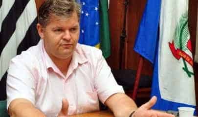 Após enxugar a máquina administrativa, para o prefeito o maior desafio agora é restabelecer o equilíbrio econômico-financeiro