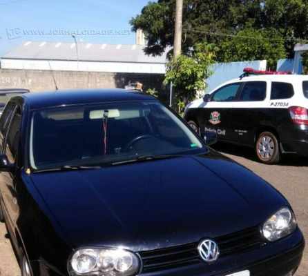 Veículo também foi apreendido pelas autoridades de Rio Claro