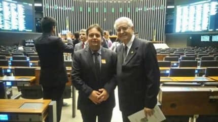 Vereador Hernani Leonhardt e o deputado federal Nelson Marquezelli em Brasília