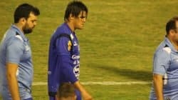 BAIXA NO AZULÃO: contundido, o craque Daniel Bueno deve ficar de fora do jogo deste domingo (26)