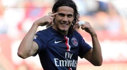 DE OLHO: o uruguaio Edinson Cavani, que defende o Paris Saint-Germain, tem oito gols marcados