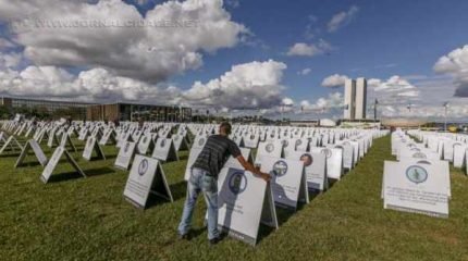 Uber leva milhares de manifestações virtuais de usuários ao gramado do Congresso (Foto: Divulgação/Uber)