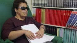 Adriana Maria Cozza conta que foi alfabetizada em braille desde criança e aponta a importância do aprendizado e das novas tecnologias para os deficientes visuais