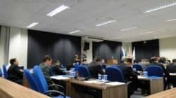 Na sessão da Câmara Municipal desta segunda-feira (24), vereadores votam reajuste aos servidores em segunda discussão