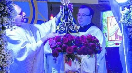 A Paróquia Nossa Senhora Aparecida fica situada na Rua 2-A, 349, Vila Aparecida