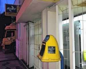 Os Correios disseram que confiam no bom-senso de seus empregados para encerrar a paralisação parcial