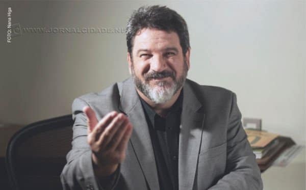 Colégio Koelle promove palestra sobre educação com filósofo Mario Sergio Cortella no dia 5 de junho