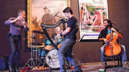 SUJINHO’S BAR – O som e fúria de Burning Symphony, a partir das 21h desta sexta-feira (2). Local: Avenida 24-A, 75, Bela Vista.