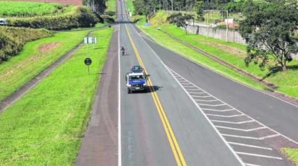 A Rodovia Wilson Finardi (SP-191), que liga Rio Claro ao município de Araras, tem o início da sua obra de duplicação atrasado em quatro meses