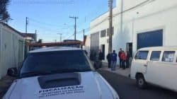 Diversas viaturas da Receita Federal e Polícia Militar interditaram a fábrica de meias localizada na Vila Martins, em Rio Claro