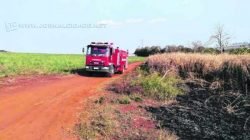 Incêndios foram registrados em diversos pontos de Rio Claro e também em Santa Gertrudes durante toda tarde de terça-feira (19); equipes trabalharam no combate