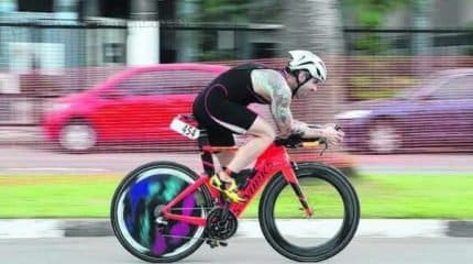 IRON MAN 2018: esportistas do País treinam para o desafio de cumprir 3,8km de natação, 180km de ciclismo e 42km de corrida