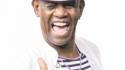 O professor Celso Jacinto tem 28 anos de história na dança