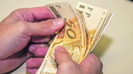 Contribuintes que devem para a prefeitura podem aderir ao refis a partir do dia 3