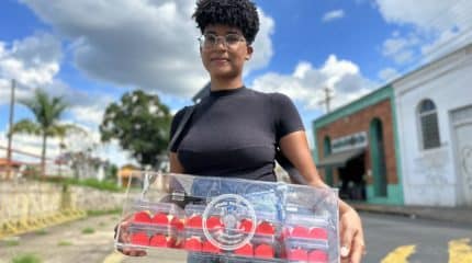 A jovem Ellem Cristina Tomaz Duate, de apenas 21 anos