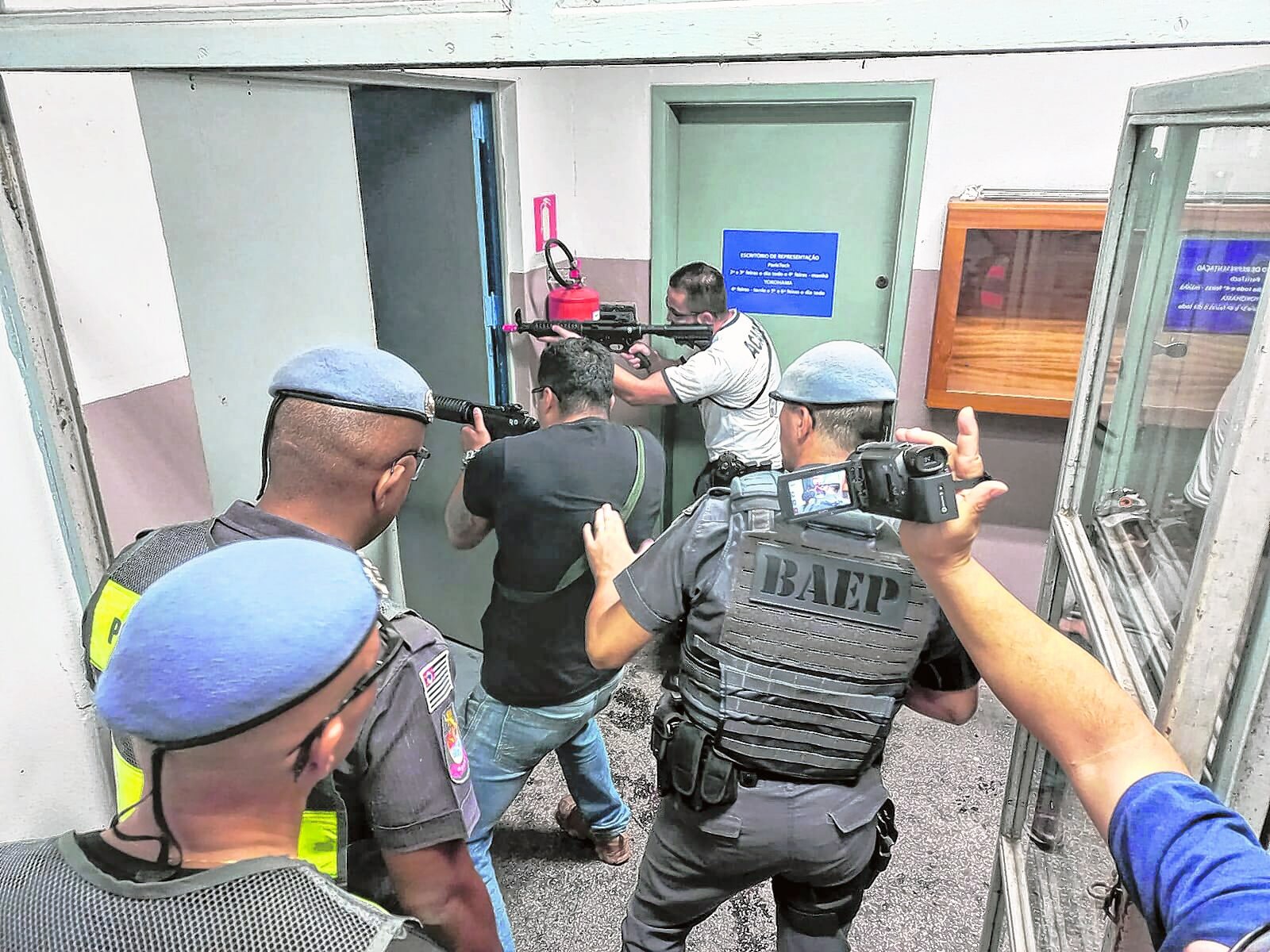 Polícia Militar e Polícia Civil treinam juntas contra “agressores ativos”.