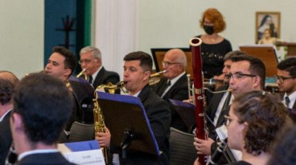 Banda União dos Artistas Ferroviários é atração do projeto Quatro e Meia.