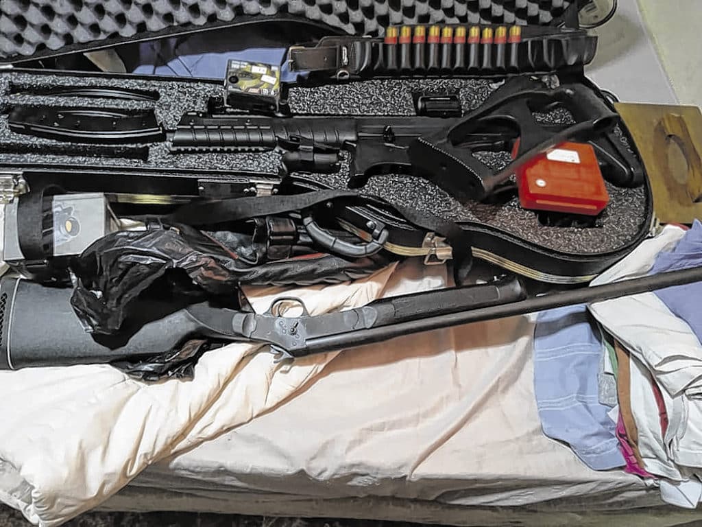 Armas registradas em nome de investigado pelo MP são apreendidas em Rio Claro.