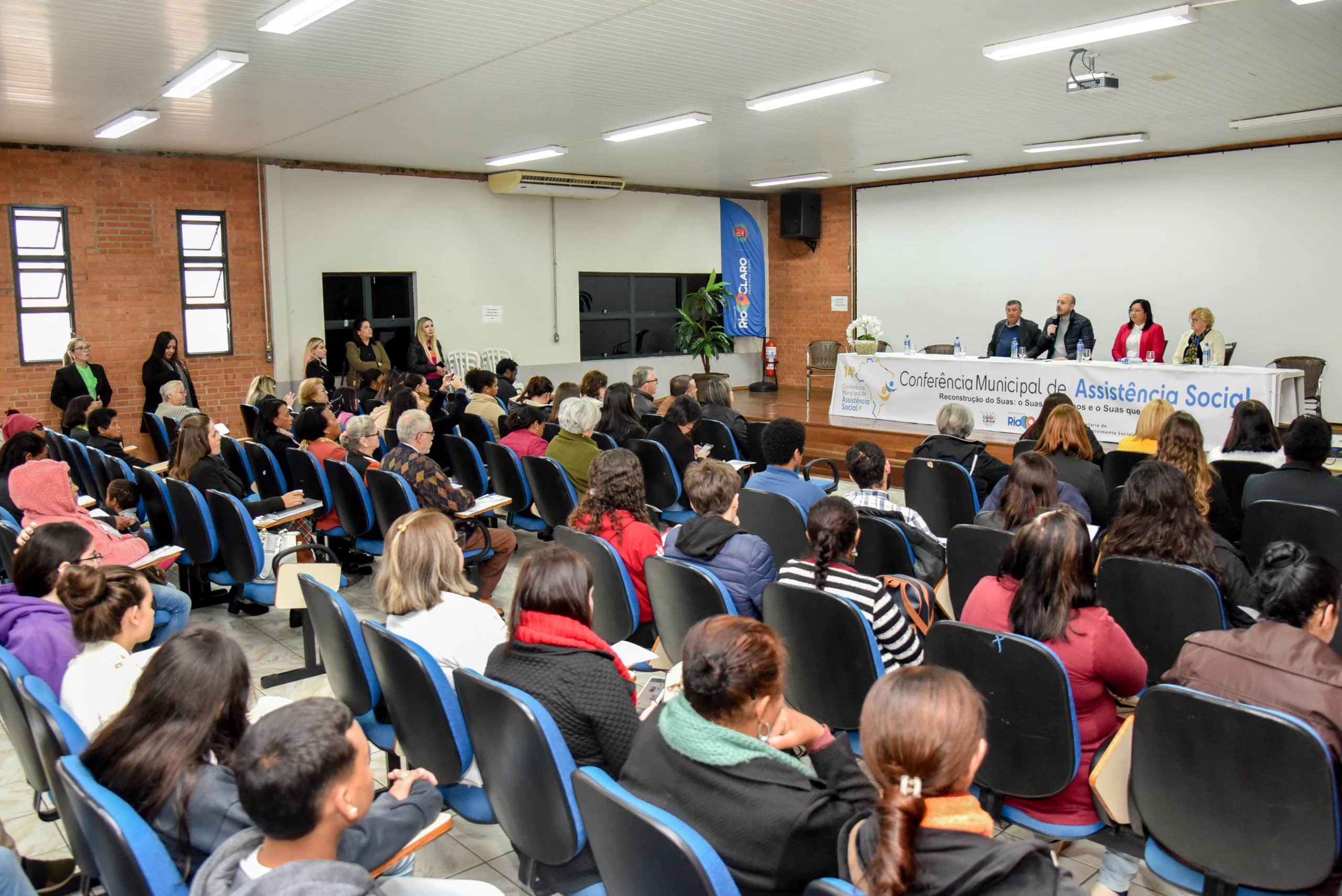 Mais de 200 participaram da Conferência de Assistência Social em Rio Claro