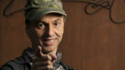 Domingo tem Zeca Baleiro e Filarmônica no Espaço Livre