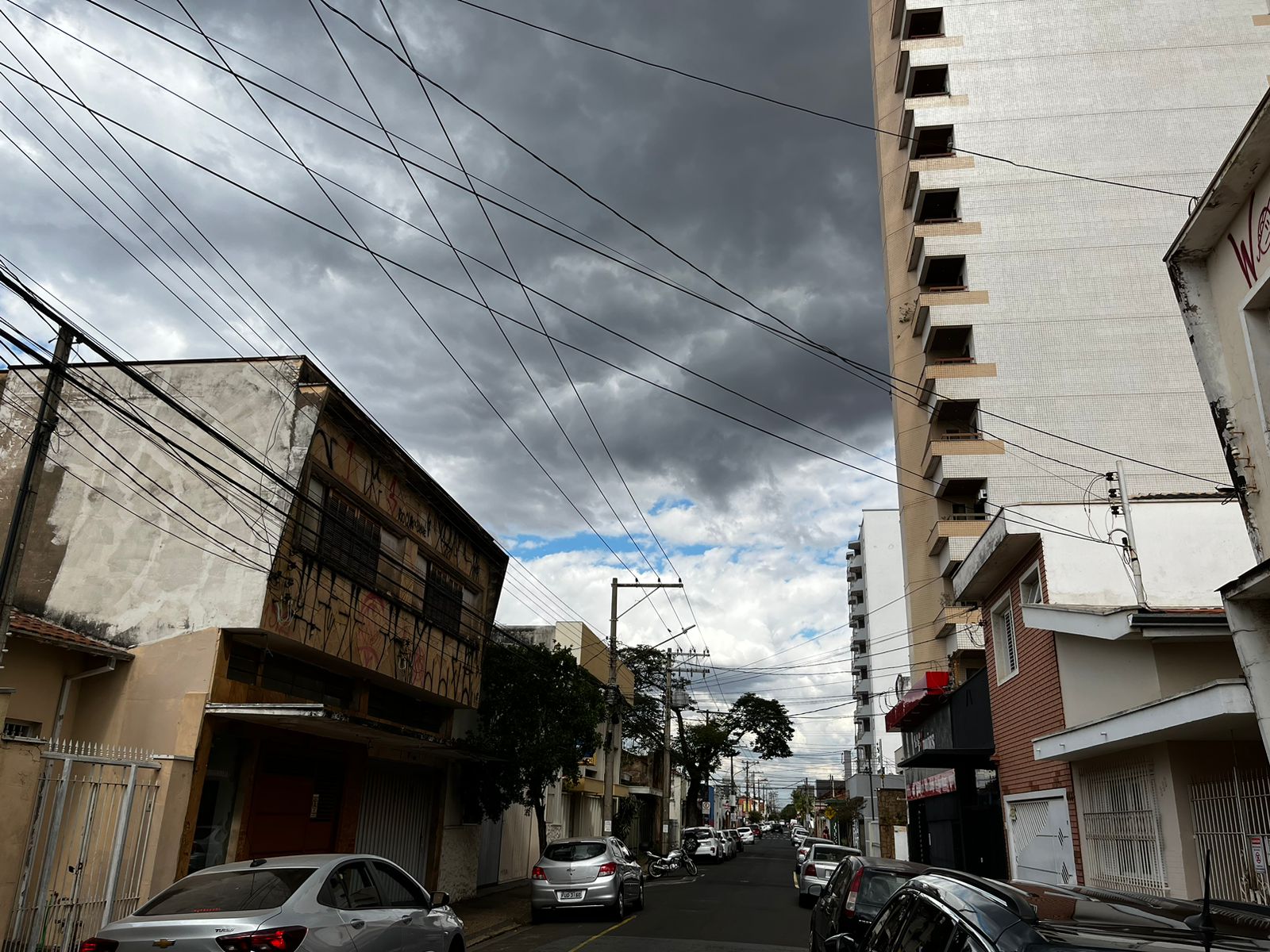 VÍDEO: frente fria deve chegar no fim de semana a Rio Claro com possibilidade de chuvas