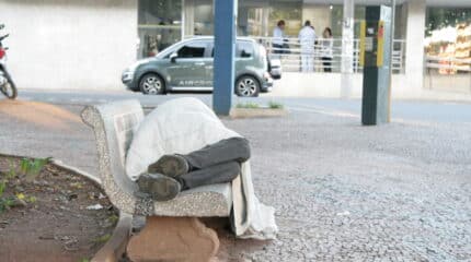 Região central de Rio Claro concentra maior número de pessoas em situação de rua, sobretudo, no Jardim Público