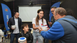 Entrega faz parte do programa Marmita com Propósito.