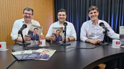 Nova publicação, produzida em parceria com o Grupo JC, destaca pautas de interesse dos municípios