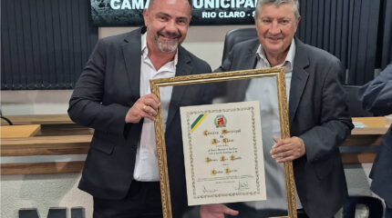 Câmara de Rio Claro concede Título de Cidadão Emérito a Jeferson Zanotti por contribuição ao Carnaval
