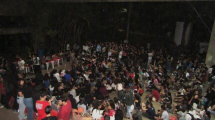Na terça-feira (5), uma paralisação geral com assembleias ao longo do dia reuniu centenas de alunos