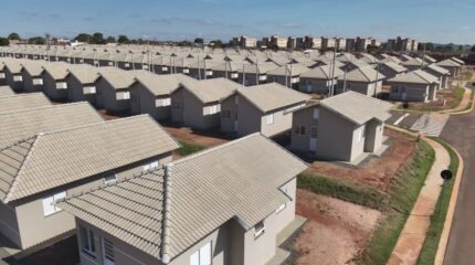 Serão oferecidas, ao todo, 1.450 novas cartas de crédito imobiliário concedidas a fundo perdido para famílias que desejam adquirir o primeiro imóvel – Foto: Divulgação/Governo de São Paulo