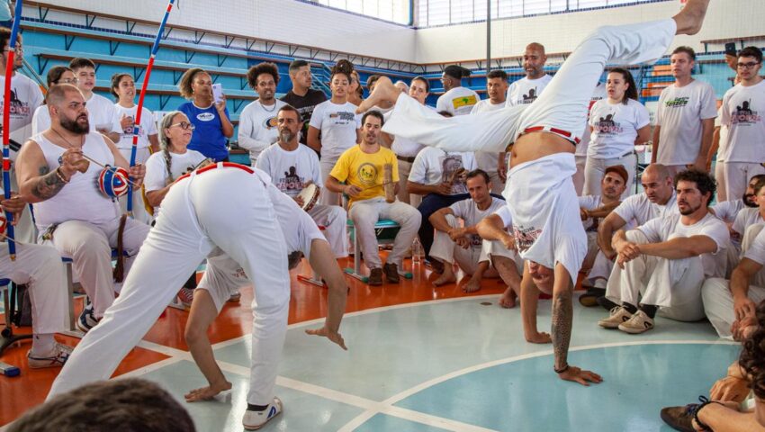 Escola de Rio Claro dedica-se há mais de 20 anos ao ensino da Capoeira para crianças, adolescentes e adultos, promovendo a valorização da cultura afro-brasileira por meio da educação