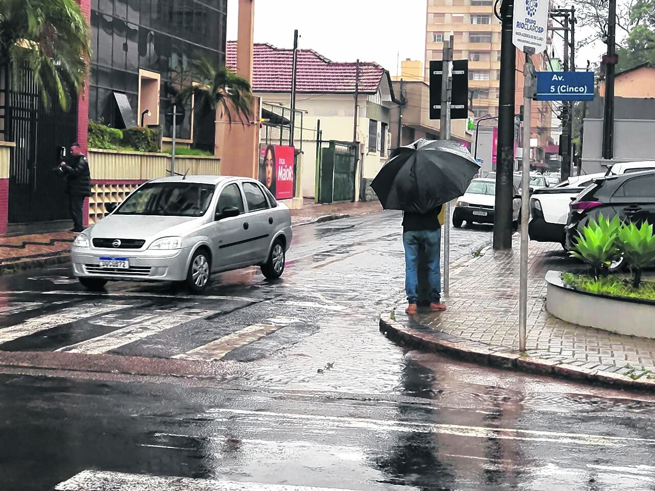 Rio Claro segue com chuva nesta terça-feira, dia 15