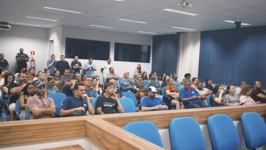 Há alguma semanas, feirantes de Rio Claro foram protestar na Câmara Municipal de Rio Claro por soluções nas feiras