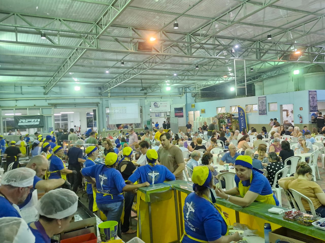 Quermesse acontece sempre aos sábados e domingos até 27 de setembro na Igreja Matriz de Santa Cruz