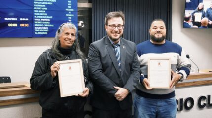 Regina Célia Paschoal e Matheus da Veiga Pavanelli Batagello, agentes funerários responsáveis por encontrar Noah