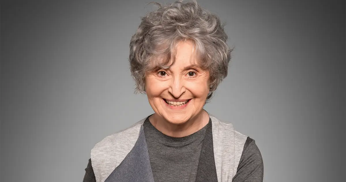 Ana Lúcia Torre protagoniza espetáculo “Olhos nos Olhos”