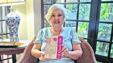 Ana Maria Toller Bray é autora do livro Versando a Vida que será lançado neste sábado (17)
